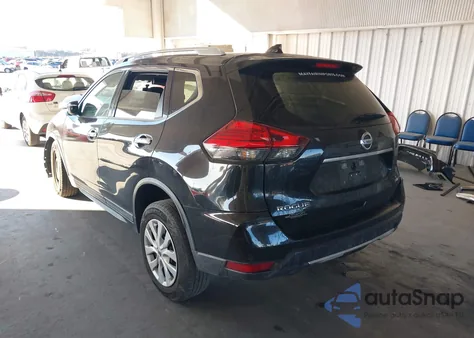 2017 Nissan Rogue S z USA, uszkodzony, nr VIN KNMAT2MV2HP520667